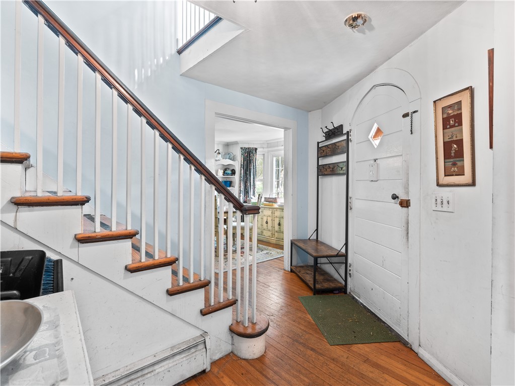 37 Wagner Road Westerly, RI 02891 - Photo 14 of 31