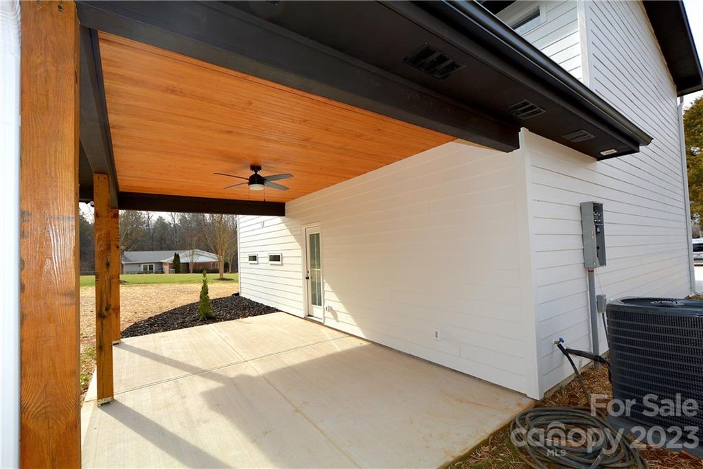 1511 Farm Road Shelby, NC 28152 - Photo 31 of 36 a bedroom with a bed and a window