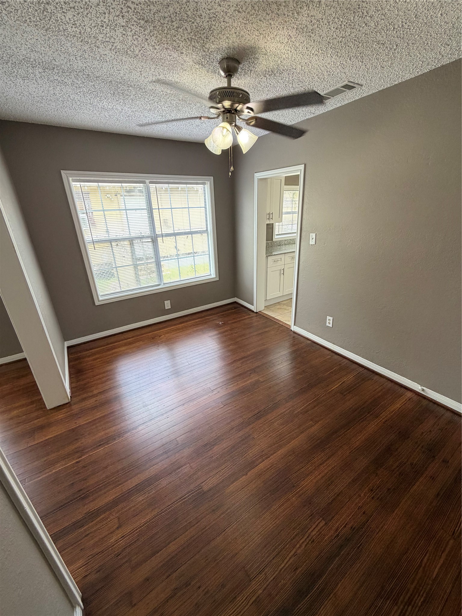111 Inlane Street Houston, TX 77012 - Photo 30 of 33