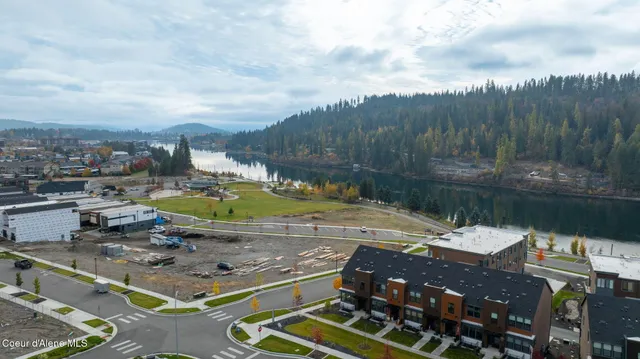 $1,030,000 | 2598 West Lumber Lane, Coeur D'Alene, ID 83814