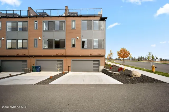 $1,030,000 | 2598 West Lumber Lane, Coeur D'Alene, ID 83814