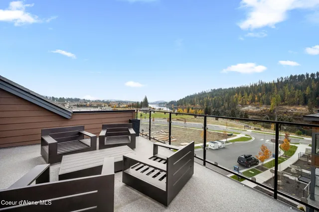 $1,030,000 | 2598 West Lumber Lane, Coeur D'Alene, ID 83814