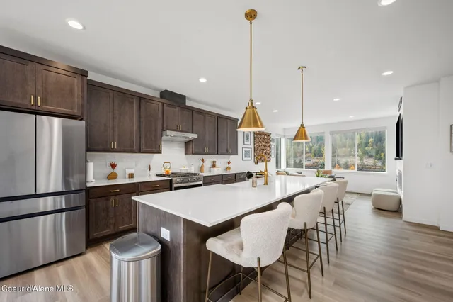 $1,030,000 | 2598 West Lumber Lane, Coeur D'Alene, ID 83814