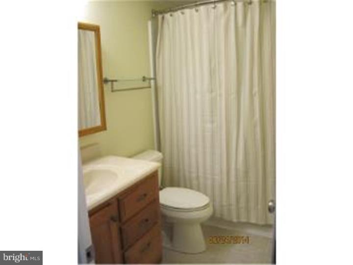 535 West County Line Road Horsham, PA 19040 - Photo 11 of 13 Bathroom