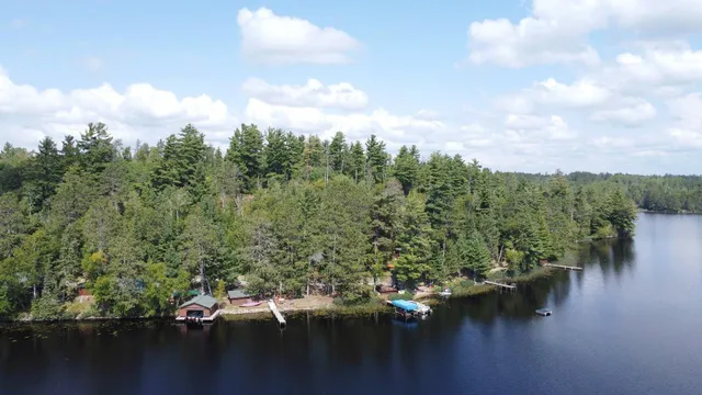 $1,985,000 | 8450 Vermilion Drive, Cook, MN 55723