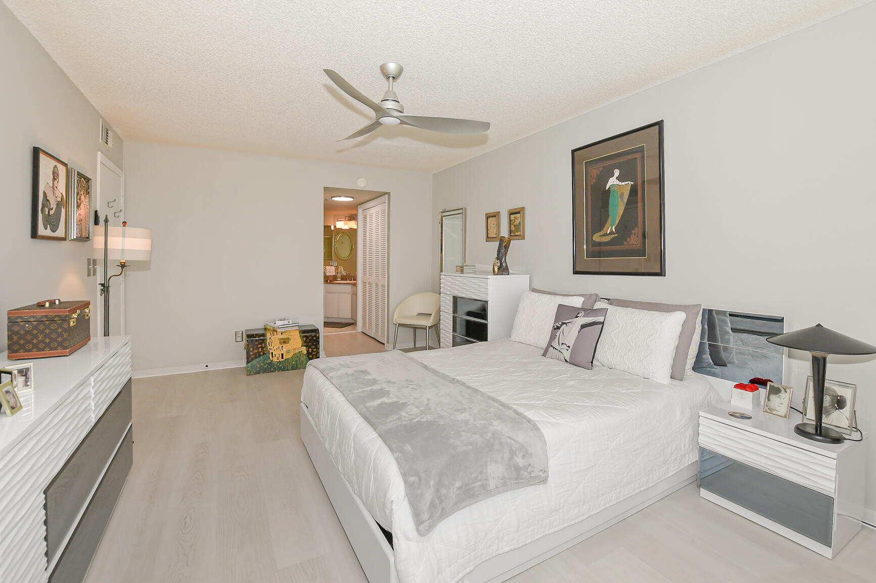 950 South Kanner Highway, Unit 905 Stuart, FL 34994 - Photo 18 of 34 LR-3168