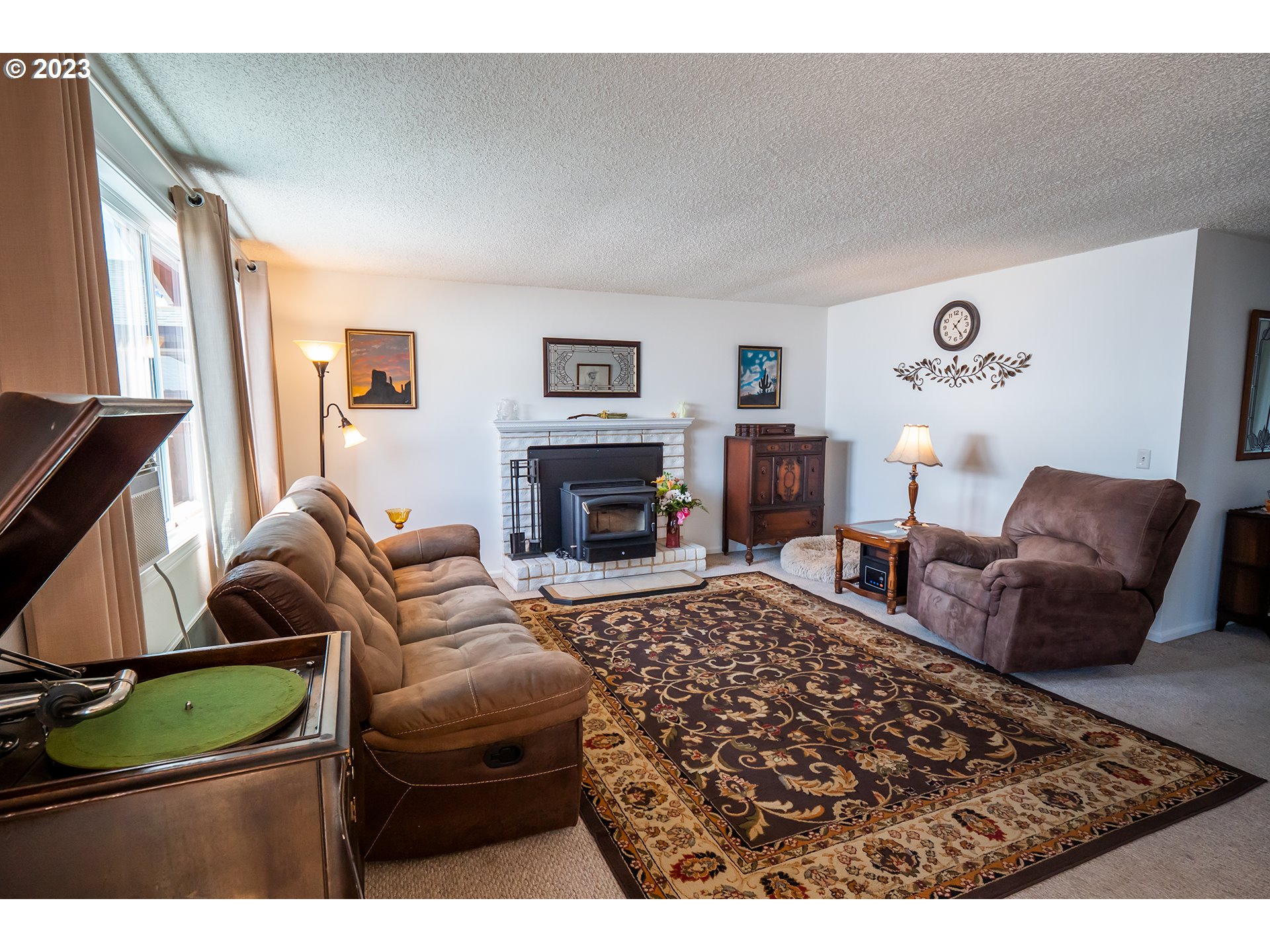 5163 D Street Springfield, OR 97478 - Photo 3 of 22 Gallery Image 3