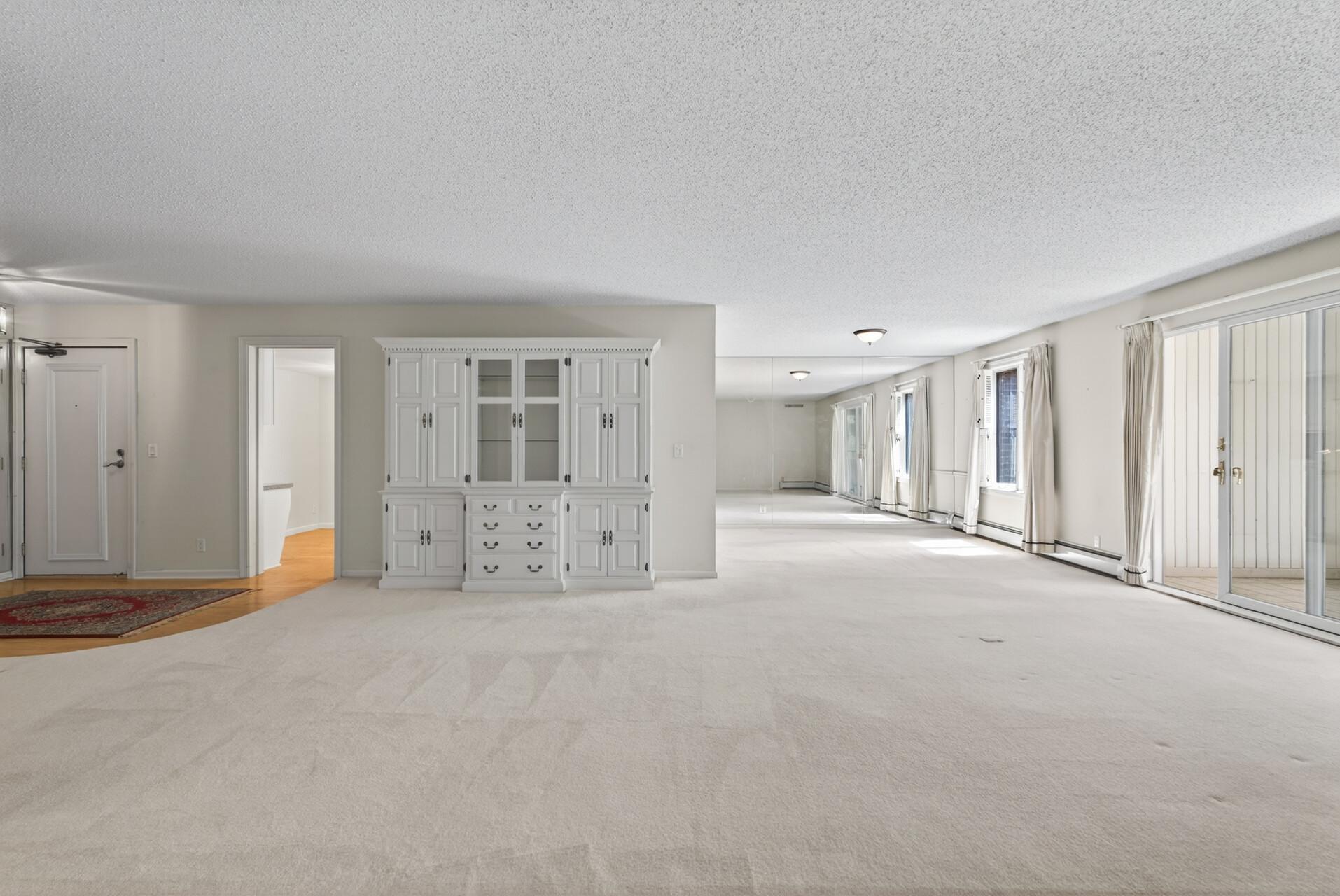 5601 Dewey Hill Road, Unit 119 Edina, MN 55439 - Photo 11 of 69 Gallery Image 11
