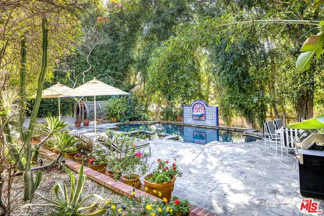 $4,875,000 | 1135 Sunset Vale Avenue, West Hollywood, CA 90069