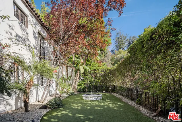 $4,875,000 | 1135 Sunset Vale Avenue, West Hollywood, CA 90069