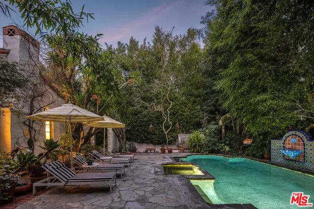 $4,875,000 | 1135 Sunset Vale Avenue, West Hollywood, CA 90069