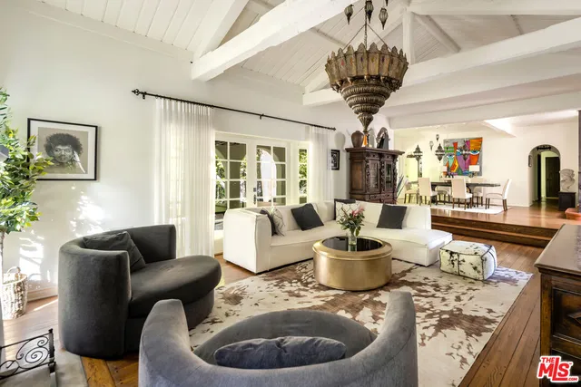 $4,875,000 | 1135 Sunset Vale Avenue, West Hollywood, CA 90069
