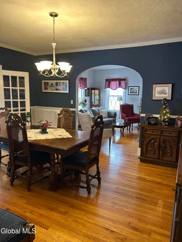 $399,900 | 20 Chester Court, Brunswick, NY 12182