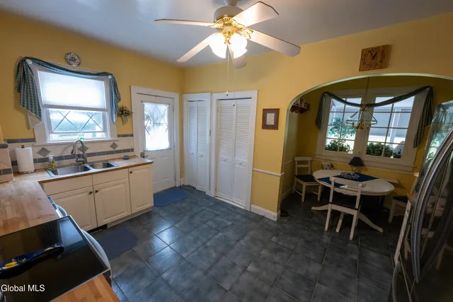 $399,900 | 20 Chester Court, Brunswick, NY 12182