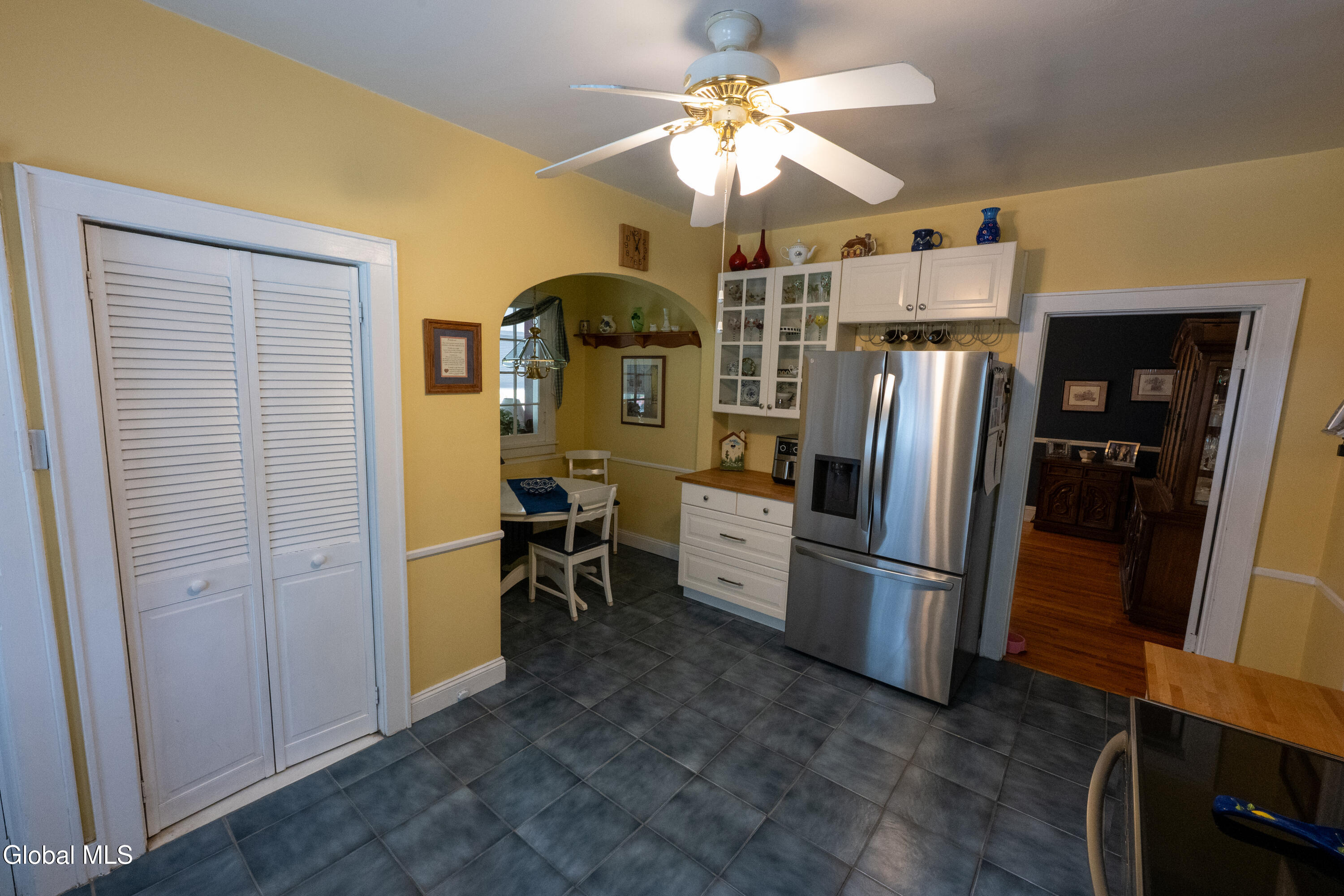 20 Chester Court Brunswick, NY 12182 - Photo 24 of 42 Kitchen-breakfast nook