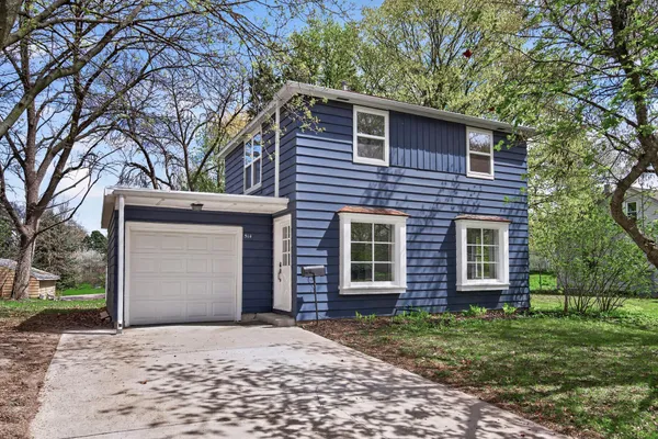 $249,900 | 514 1st Avenue Northwest, Buffalo, MN 55313