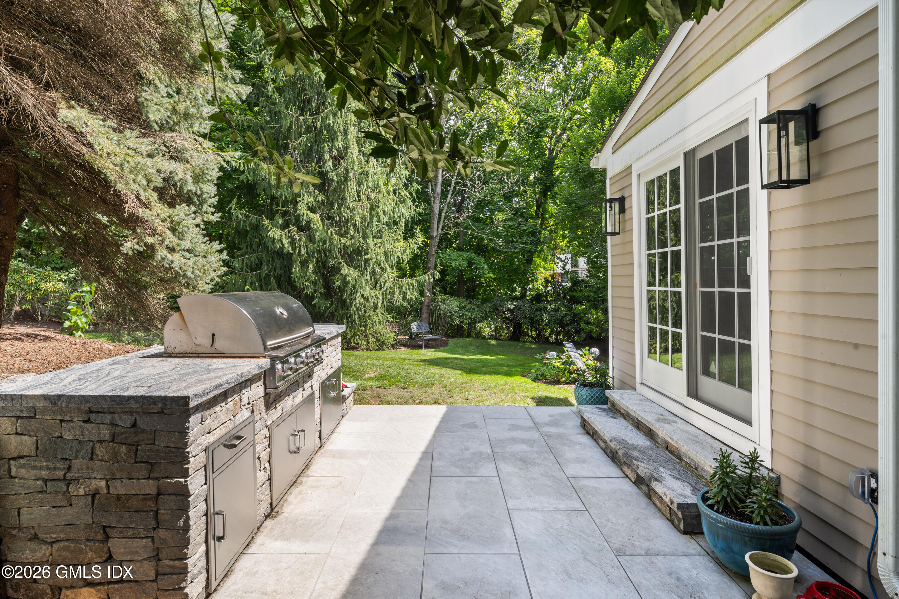 340 Valley Road, Unit 2 Cos Cob, CT 06807 - Photo 17 of 20 Patio
