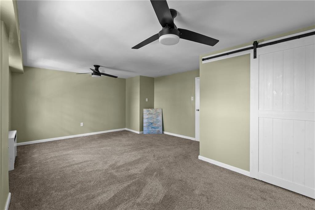 4625 Fifth Avenue, Unit 206 Pittsburgh, PA 15213 - Photo 21 of 31 a view of an empty room