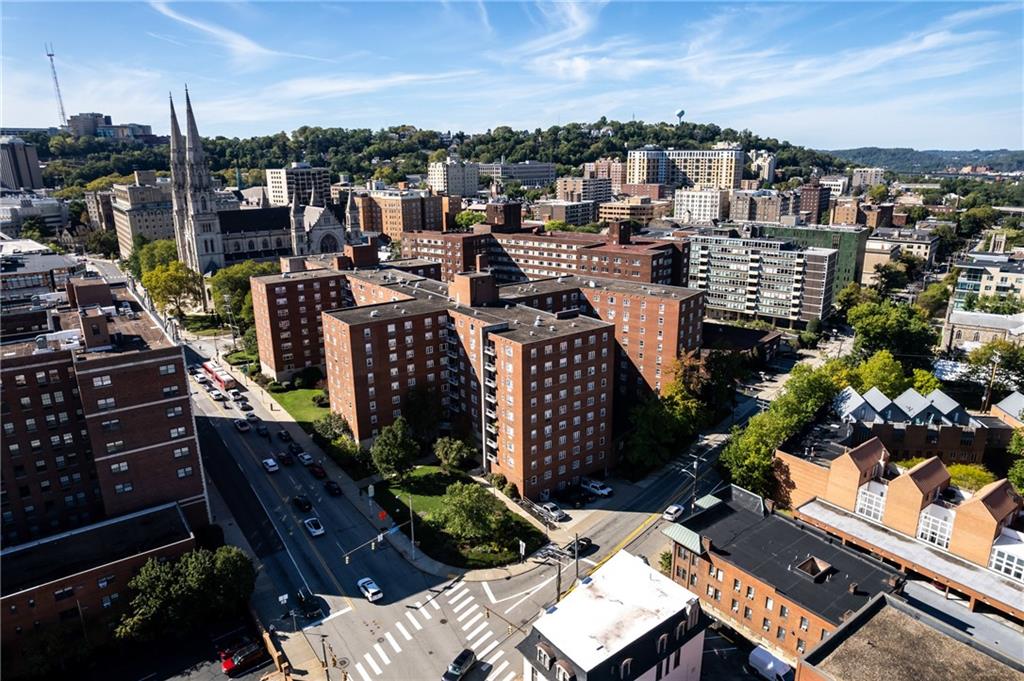 4625 Fifth Avenue, Unit 206 Pittsburgh, PA 15213 - Photo 8 of 31 a view of city