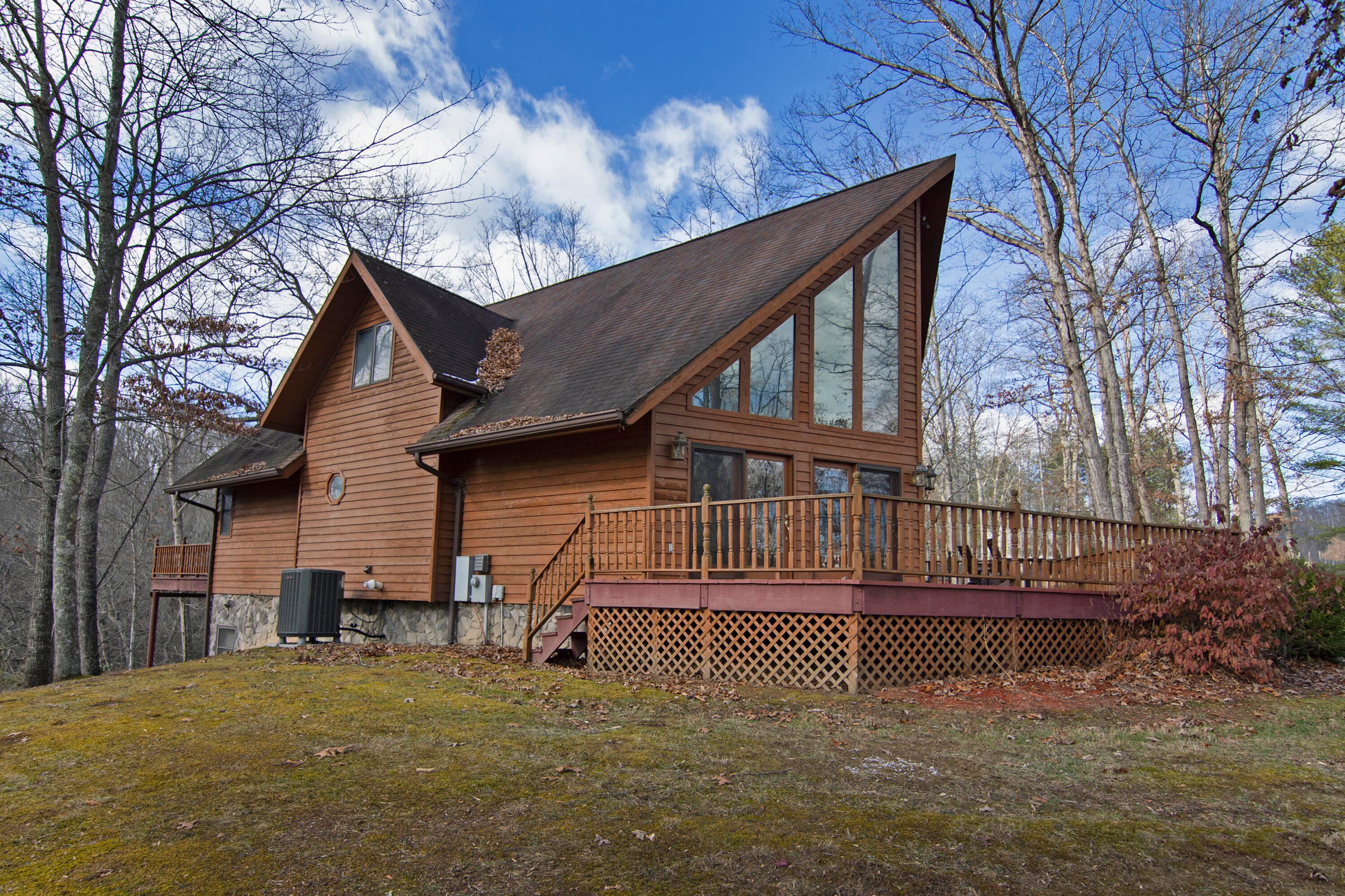 2148 Stone House Road Caldwell, WV 24925 - Photo 3 of 82 Gallery Image 3