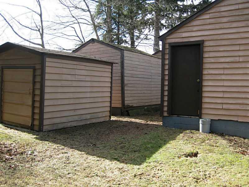 1925 McKees Rocks Road McKees Rocks, PA 15136 - Photo 6 of 7 Storage.