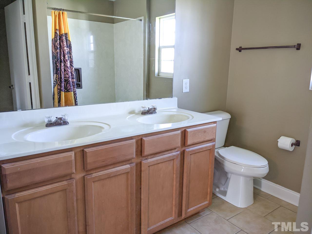 3609 Corydon Court Raleigh, NC 27610 - Photo 17 of 21 Gallery Image 17
