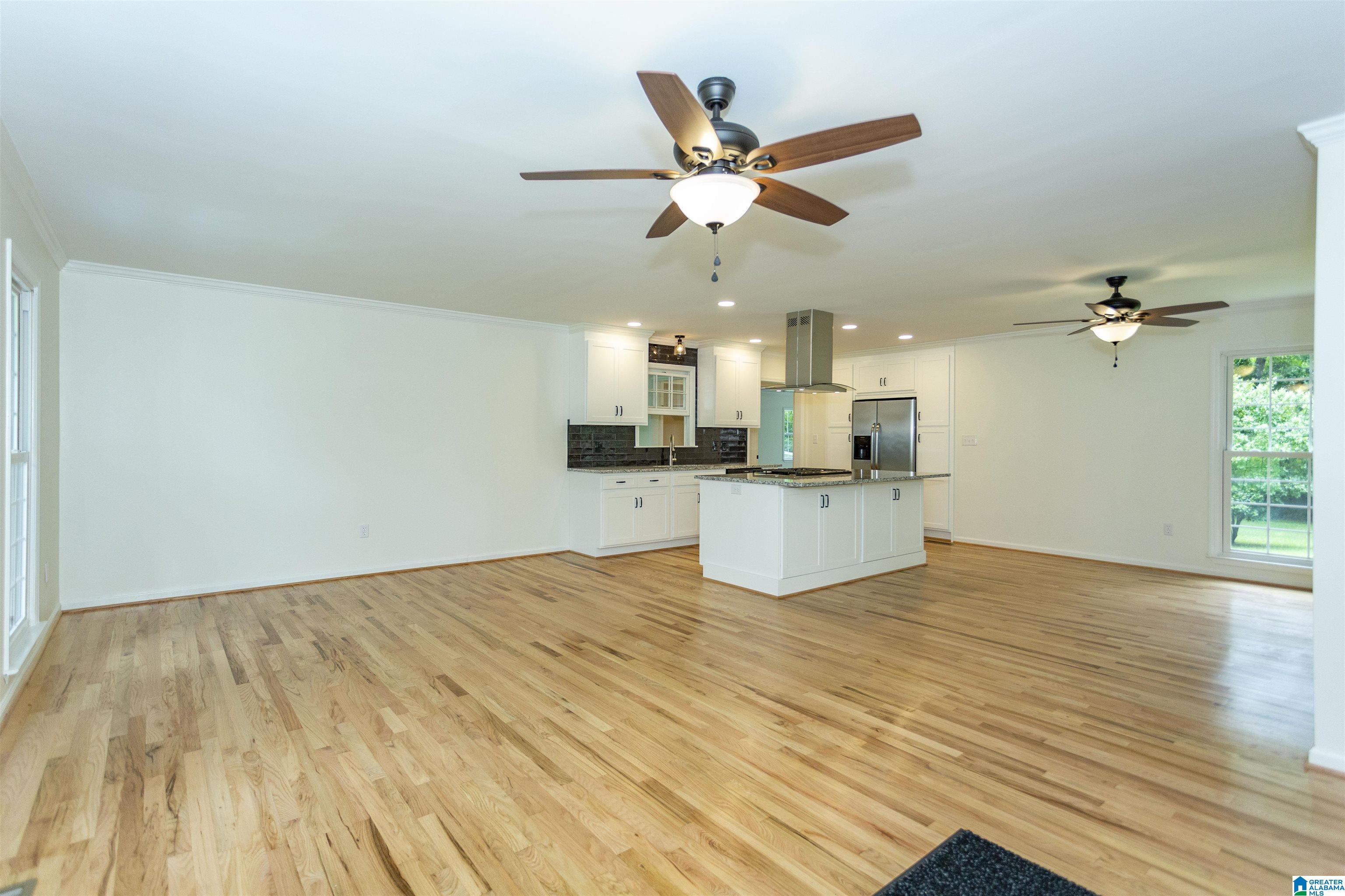 199 Sycamore Lane Alabaster, AL 35007 - Photo 7 of 52