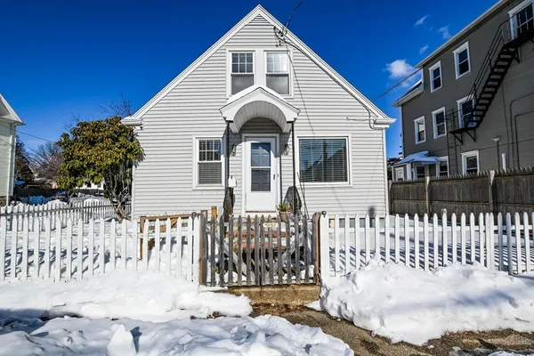 $379,900 | 111 Fruit Street, New Bedford, MA 02740
