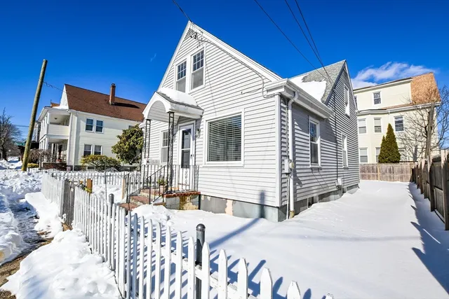 $379,900 | 111 Fruit Street, New Bedford, MA 02740