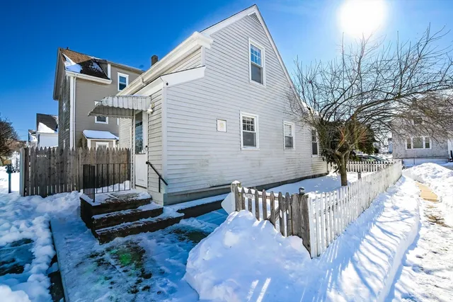 $379,900 | 111 Fruit Street, New Bedford, MA 02740