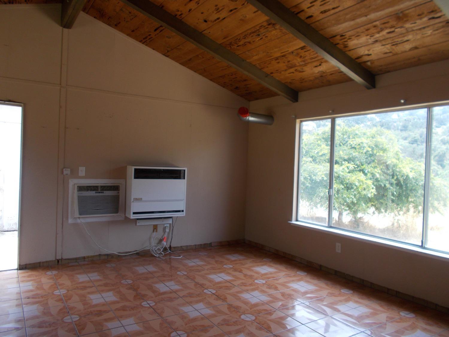 39370 Squaw Valley Road Squaw Valley, CA 93675 - Photo 23 of 25 Gallery Image 23