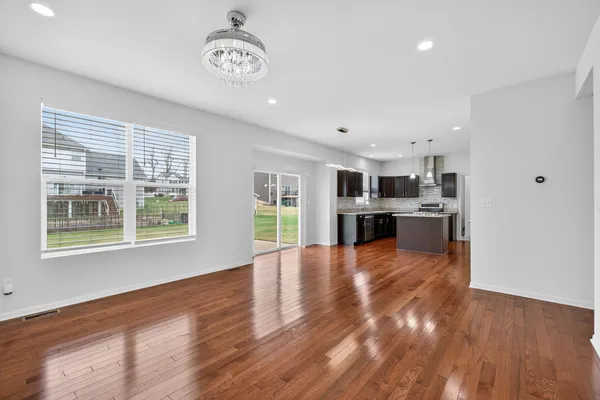 $369,900 | 820 Tanglewood Drive, Jackson, MI 49203