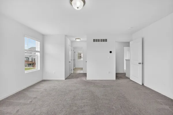 $369,900 | 820 Tanglewood Drive, Jackson, MI 49203