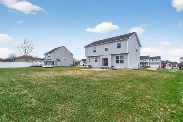 $369,900 | 820 Tanglewood Drive, Jackson, MI 49203