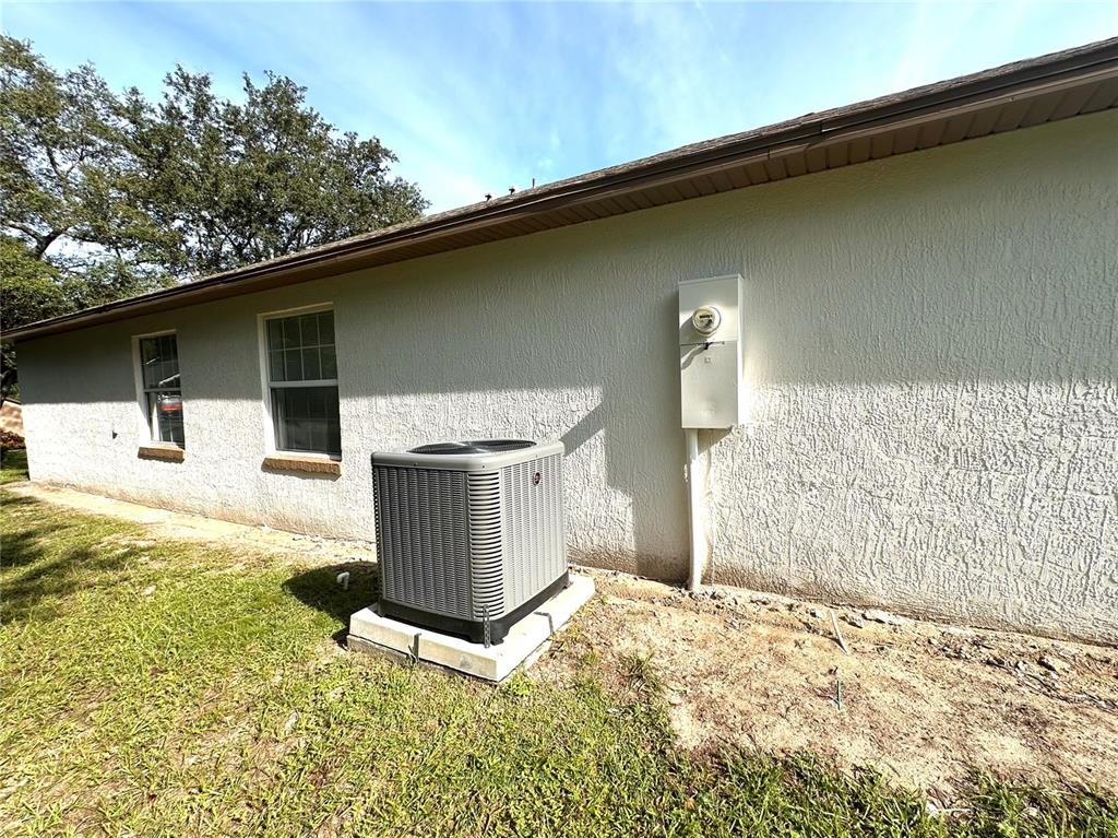 1758 Clarcona Road Apopka, FL 32703 - Photo 19 of 20 a view of outdoor space and yard