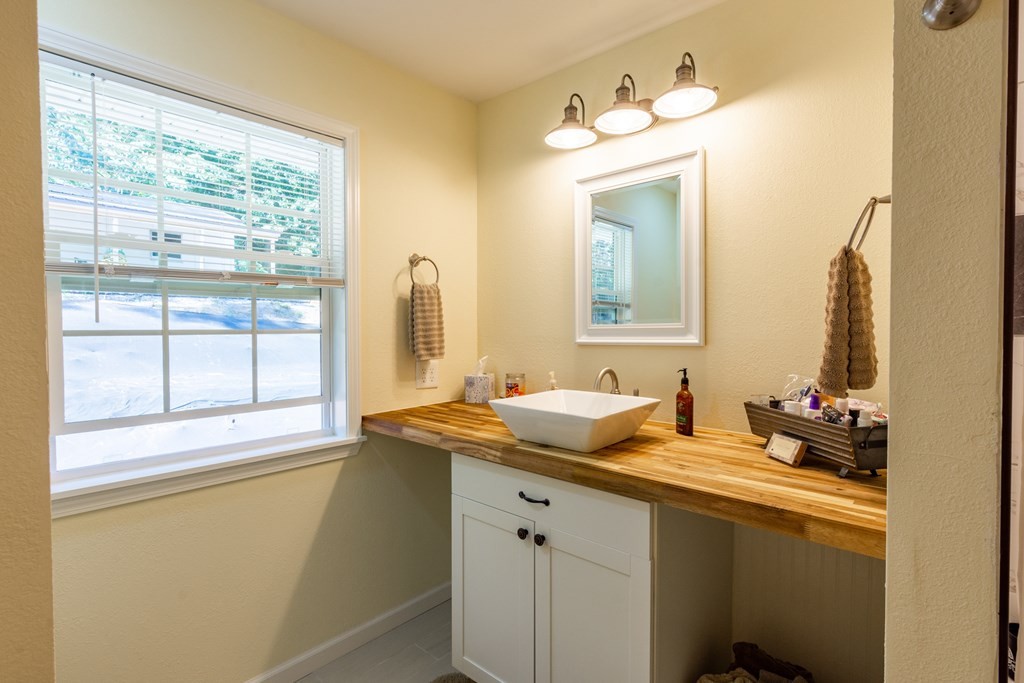1312 Bluff Road Harriman, TN 37748 - Photo 23 of 67 Gallery Image 23