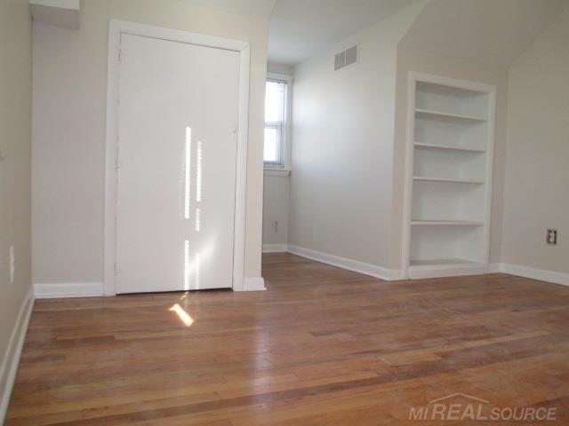 929 Princeton Road Berkley, MI 48072 - Photo 25 of 28