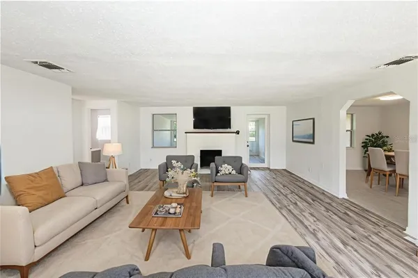 $1,750 | 15 Palmira Road, DeBary, FL 32713