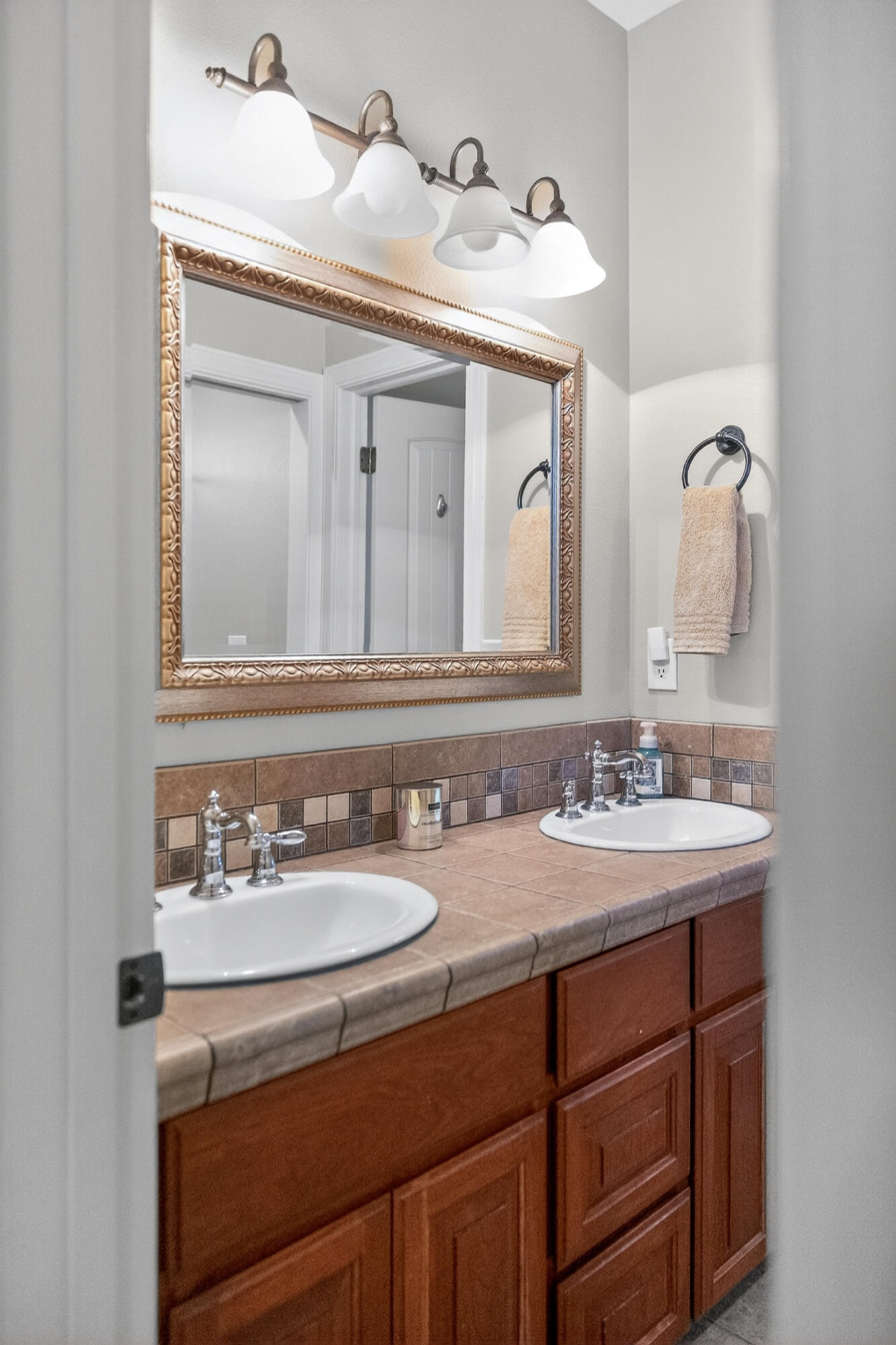 10421 Kestrel Road Klamath Falls, OR 97601 - Photo 40 of 56 Jack and Jill