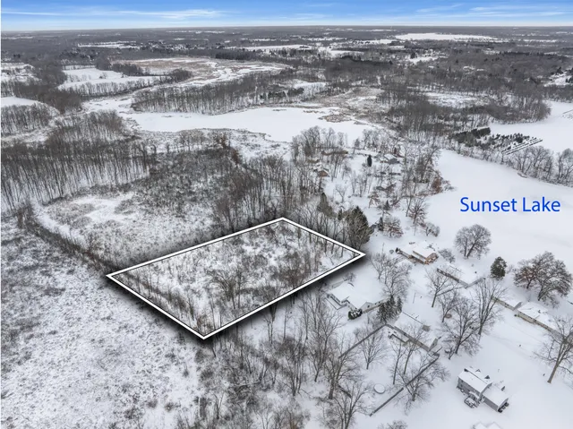 $89,900 | Bayview Drive, Vicksburg, MI 49097