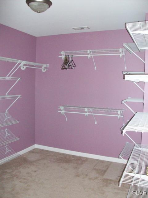 3039 East Walker Road Bath, PA 18014 - Photo 11 of 14 Gallery Image 11