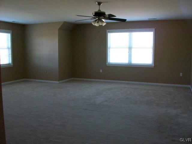 3039 East Walker Road Bath, PA 18014 - Photo 8 of 14 Gallery Image 8