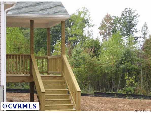 2225 Turkey Island Road Crewe, VA 23930 - Photo 6 of 6 a view of outdoor space and deck