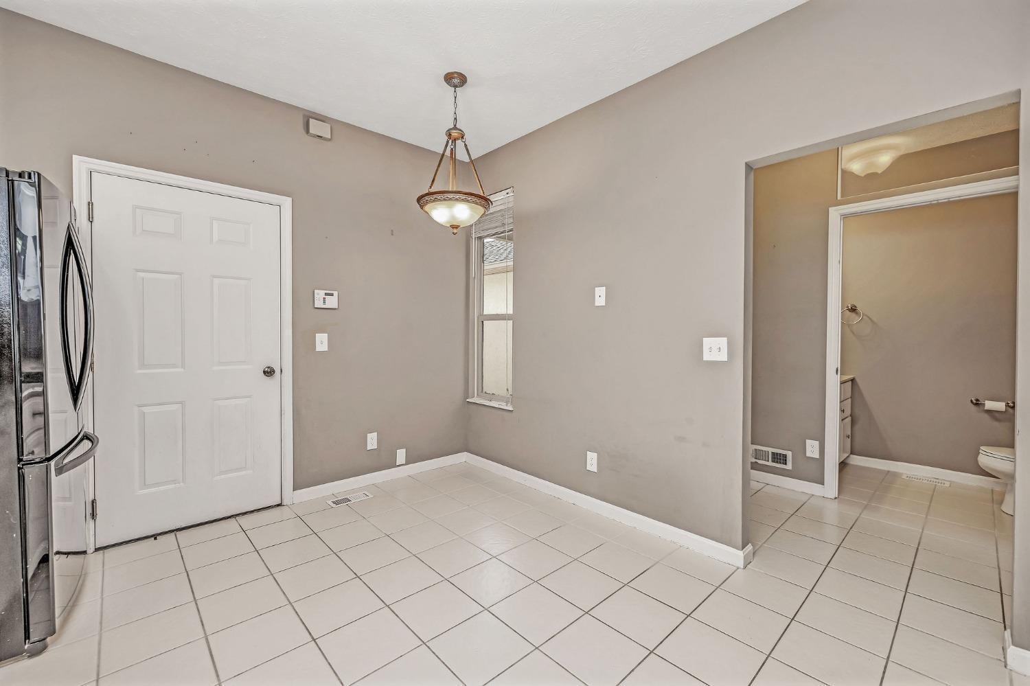 9945 Hunters Ridge Cincinnati, OH 45249 - Photo 20 of 48