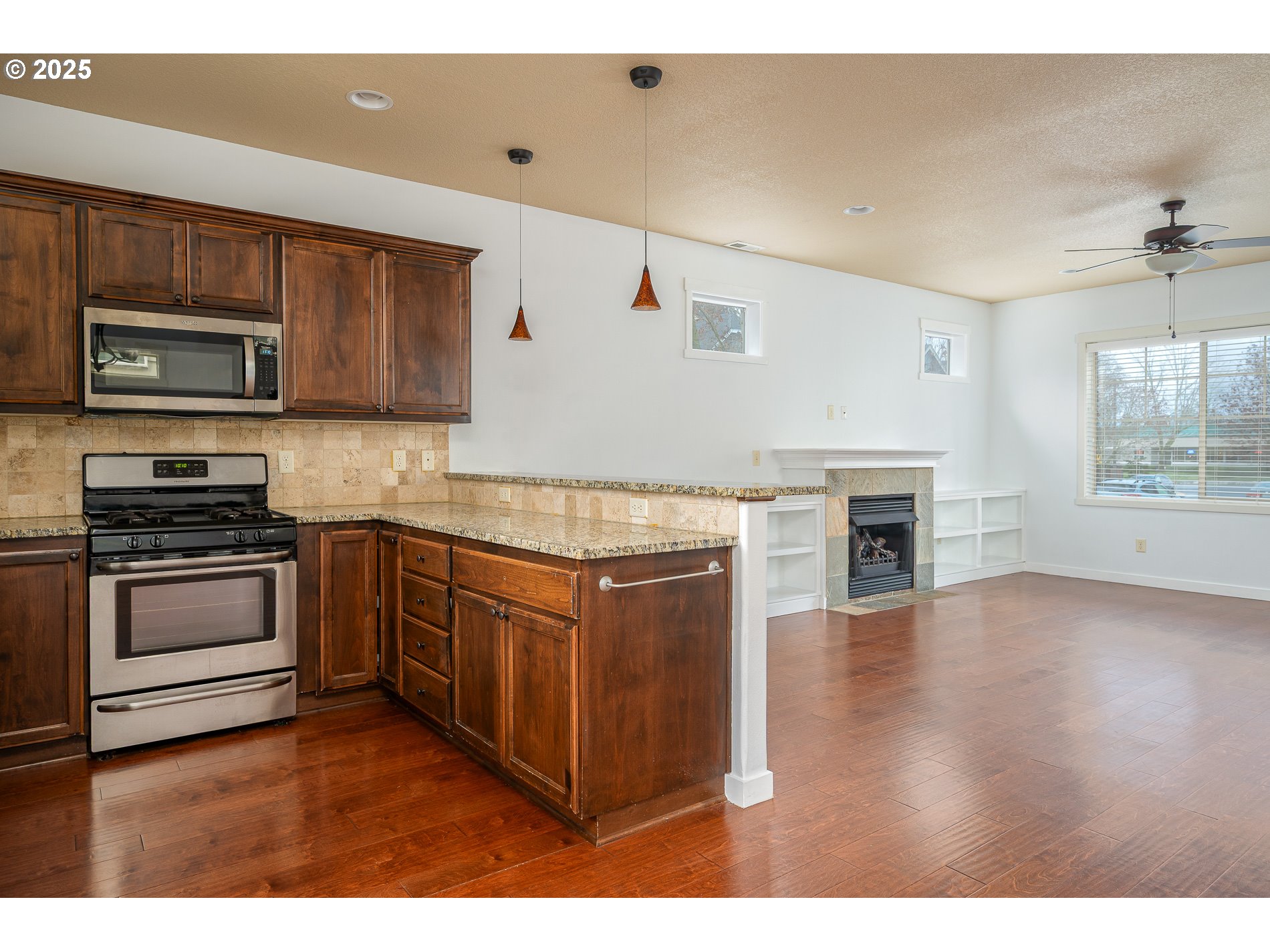 17550 Southwest Vanguard Lane Beaverton, OR 97007 - Photo 16 of 44