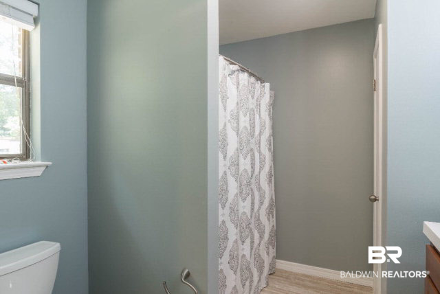 623 East Gate Circle Foley, AL 36535 - Photo 10 of 40 master bath