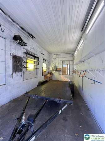 $2,000 | 139 Main Street, Hellertown, PA 18055