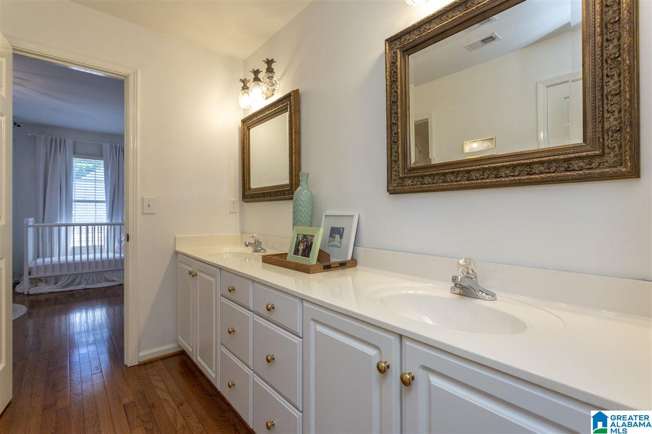1719 Ridge Road Birmingham, AL 35209 - Photo 39 of 43 Gallery Image 39