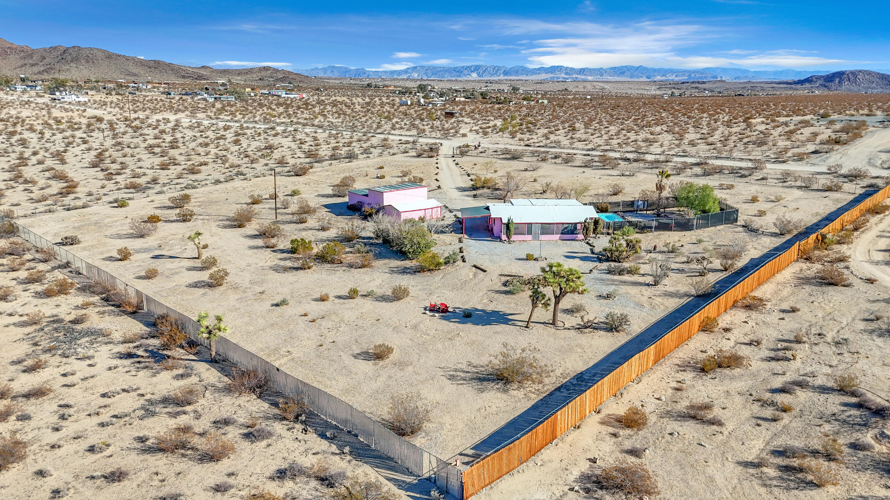 2642 Star Lane Joshua Tree, CA 92252 - Photo 71 of 76 a view of city and mountain