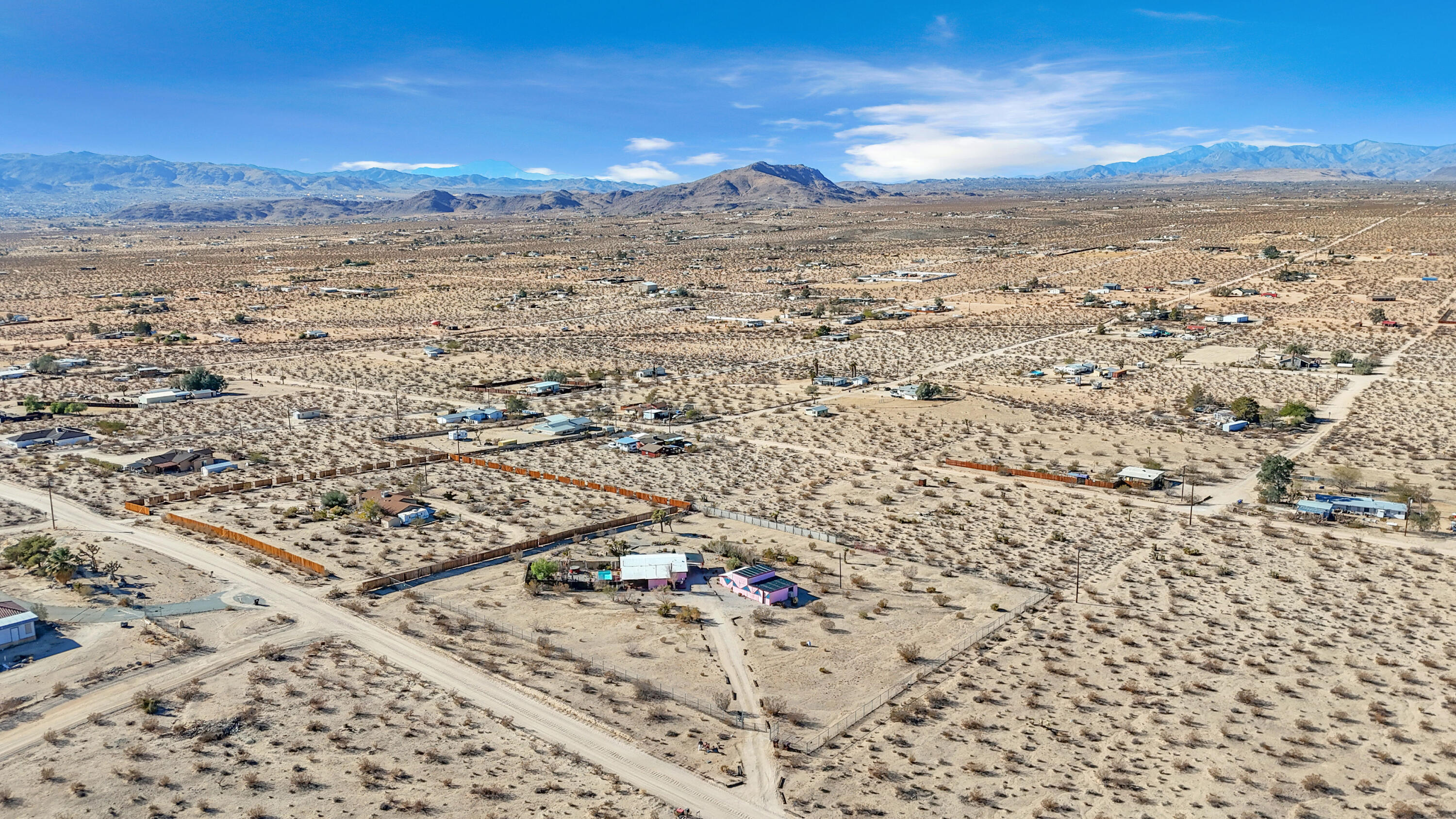 2642 Star Lane Joshua Tree, CA 92252 - Photo 73 of 76 a view of city and ocean